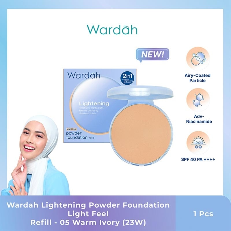 Wardah Refill Lightening Powder Foundation Light Feel 05 Warm Ivory (23W) 12g