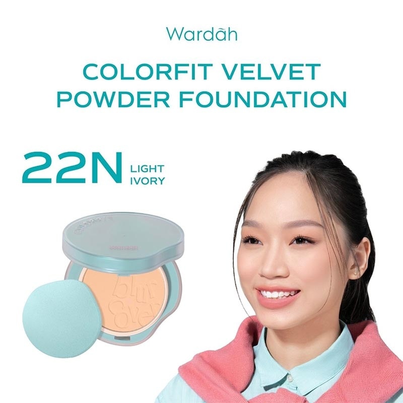 Colorfit Velvet Powder Foundation 22N Light Ivory 11g