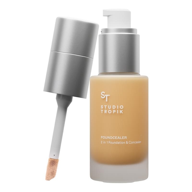 Studio Tropik Foundcealer 2 in 1 Foundation & Concealer O04 27g