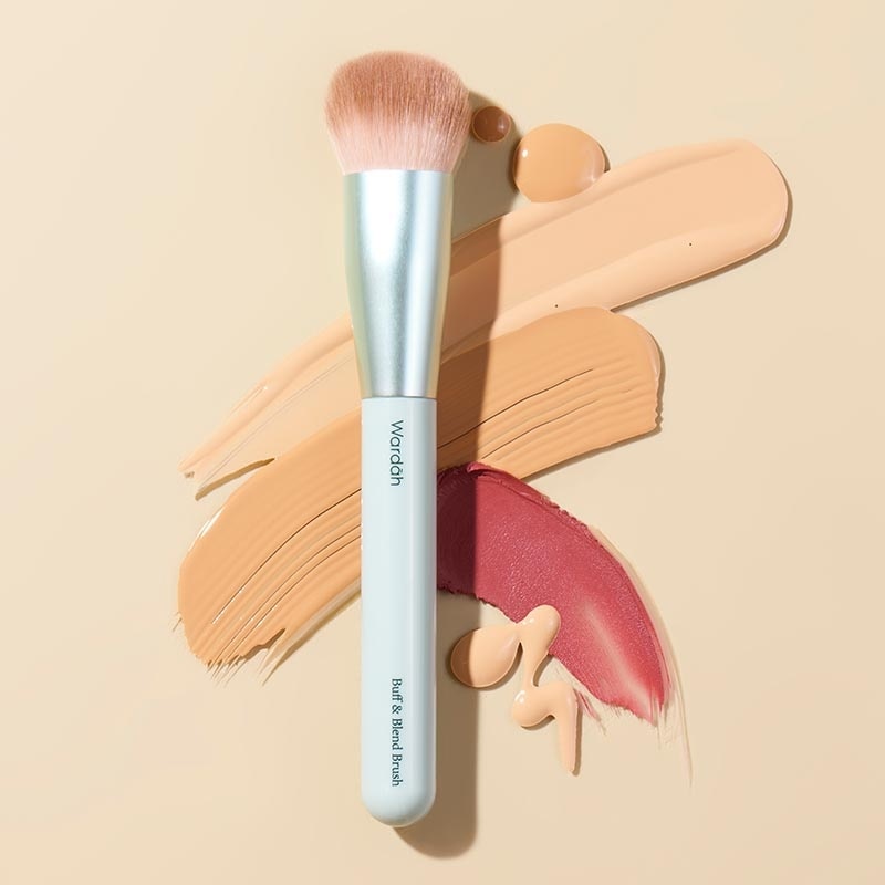 Wardah Buff & Blend Brush