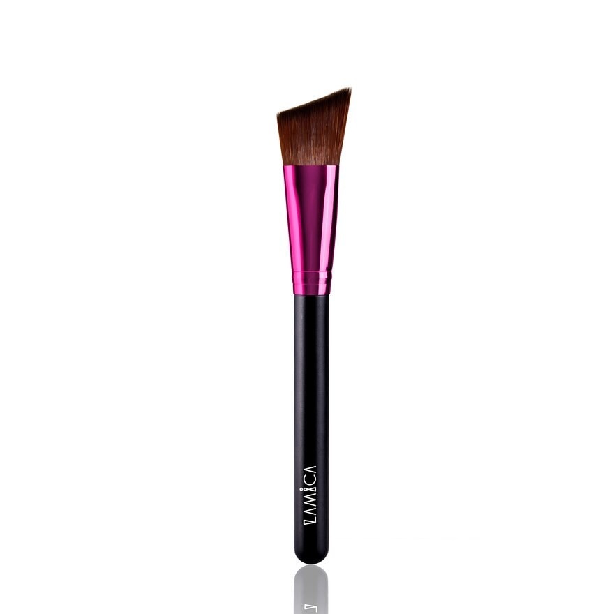 Angled Foundation Brush 121