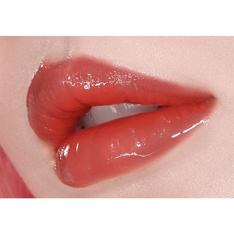 Star-Glazing Steel Lipcerin 377 Cosmic Comet