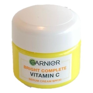 GWP GARNIER BRIGHT COMPLETE MOIST JAR 18