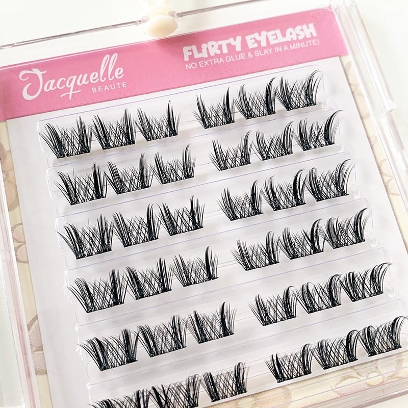 Magic Lash Disney Animals Edition Daisy Duck Flirty Eyelash 36'S